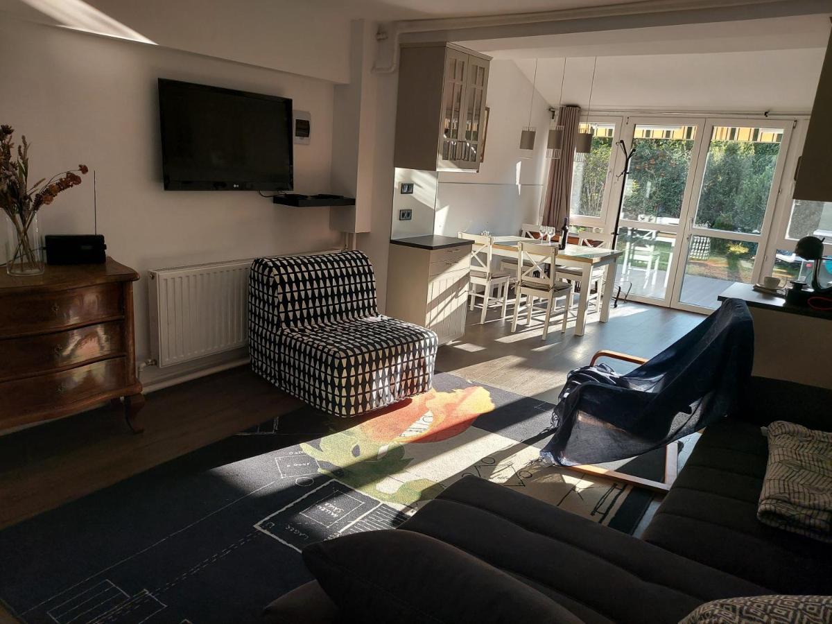 2+2Szemelyes Apartman Kerttel Leilighet Székesfehérvár Eksteriør bilde
