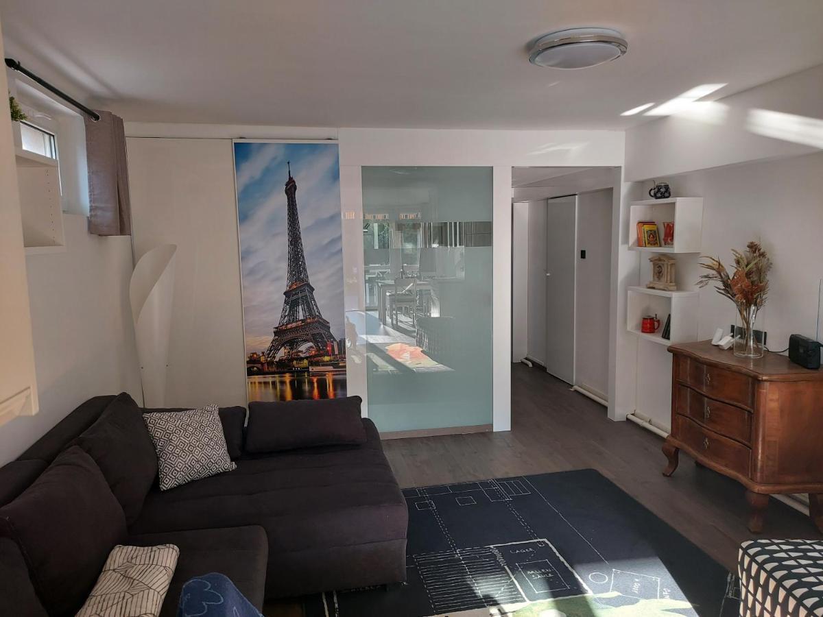 2+2Szemelyes Apartman Kerttel Leilighet Székesfehérvár Eksteriør bilde